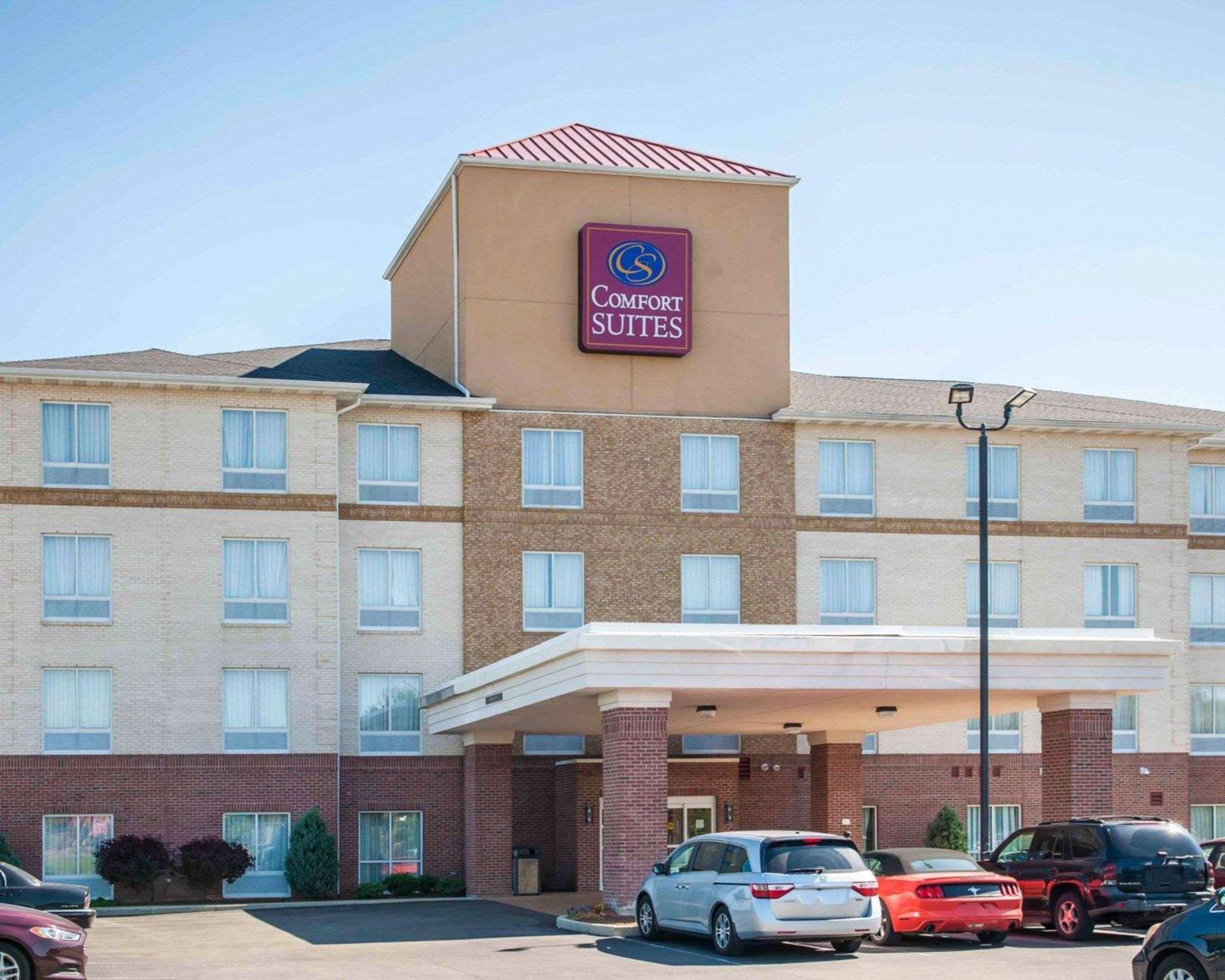 Comfort Suites Southport Exterior photo